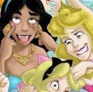 Meet your Posher, Gina